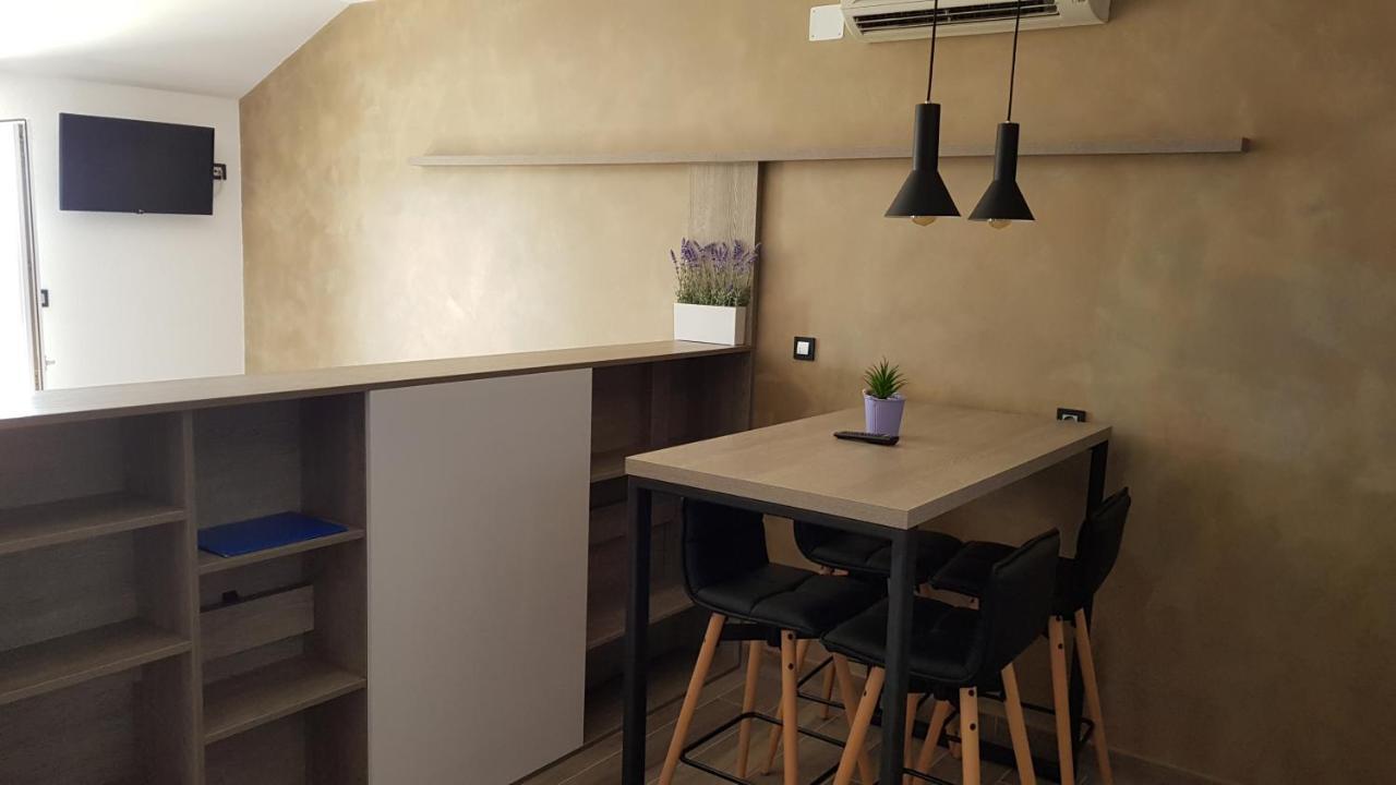 Premium Appartments Suha Punta Kampor Екстериор снимка