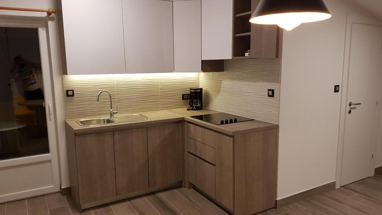 Premium Appartments Suha Punta Kampor Екстериор снимка